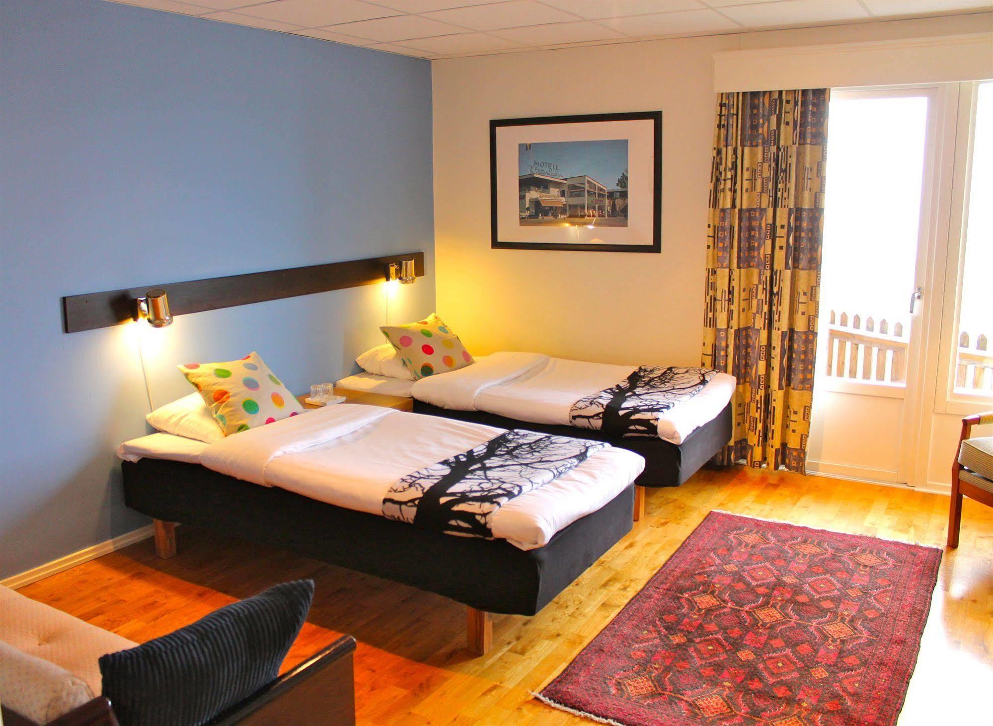 Vaetterleden Hotell & Restaurang Gränna Екстериор снимка
